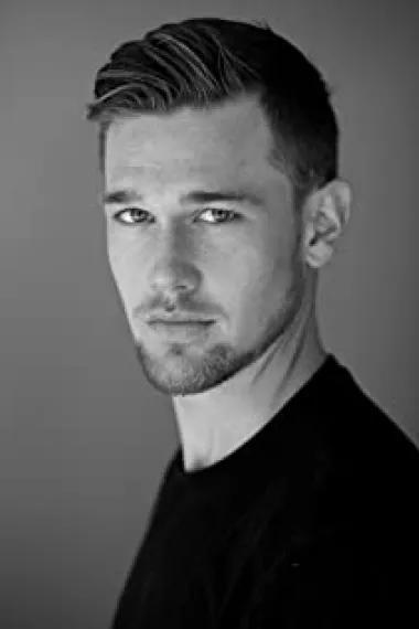 泰勒·约翰·史密斯