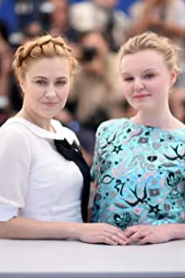 马利娜·马诺维奇