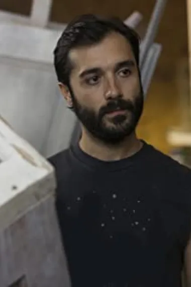 弗兰克·J·阿尔瓦雷斯