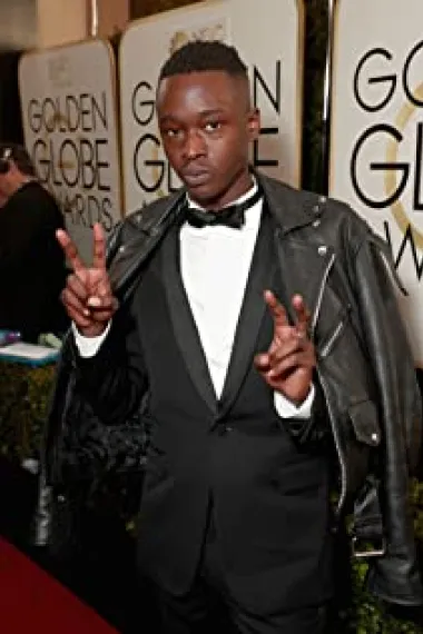 艾什顿·桑德斯