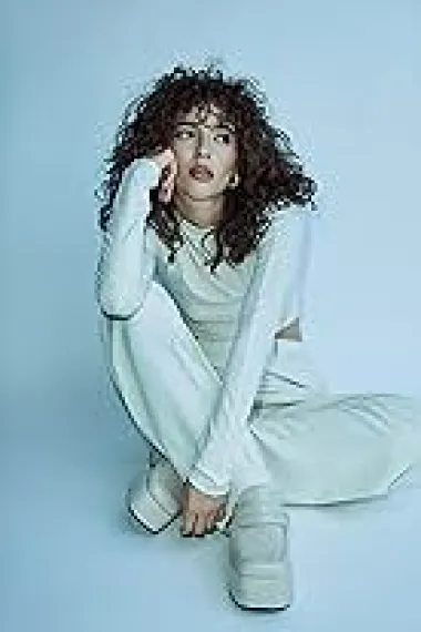 妮娜·布隆加登