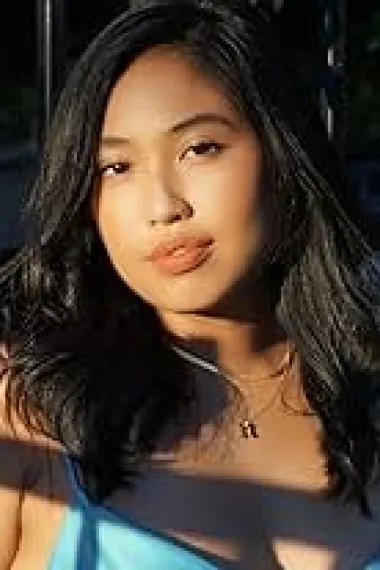 妮娜·戈辛菲奥