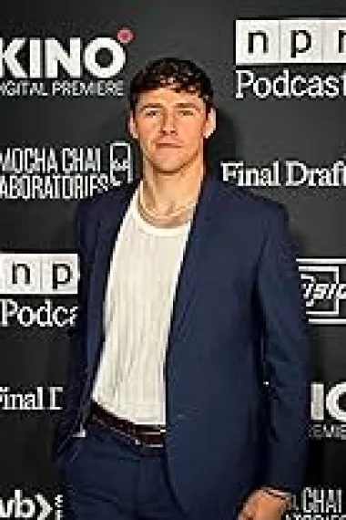 康纳·麦克雷斯