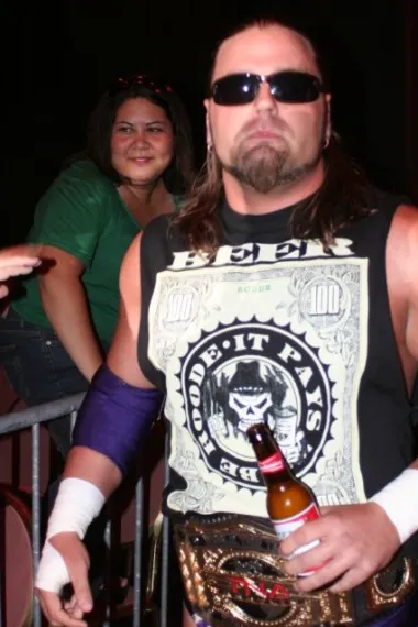 詹姆斯·斯托姆