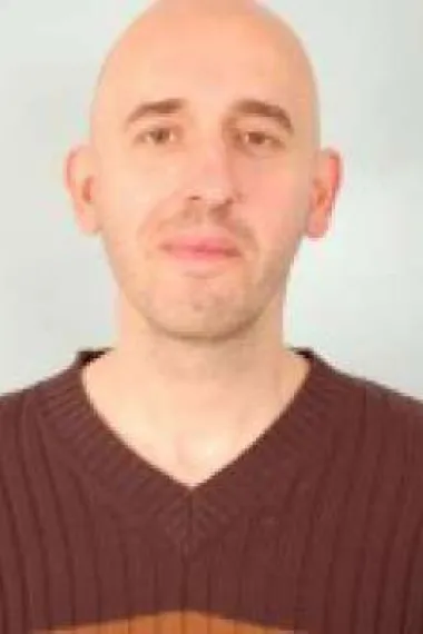 泽索特·萨法尔·科夫卡