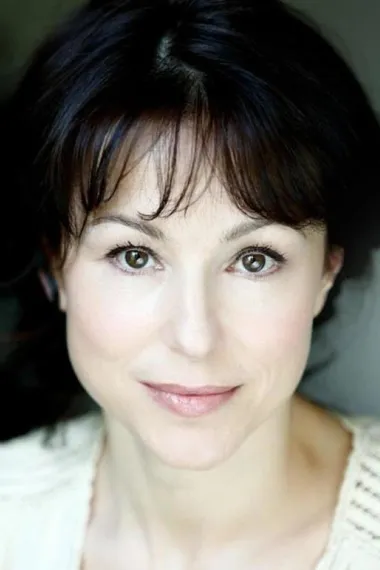 克尔莉·赛沃纳如