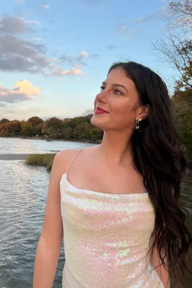 阿里安娜·哈里斯