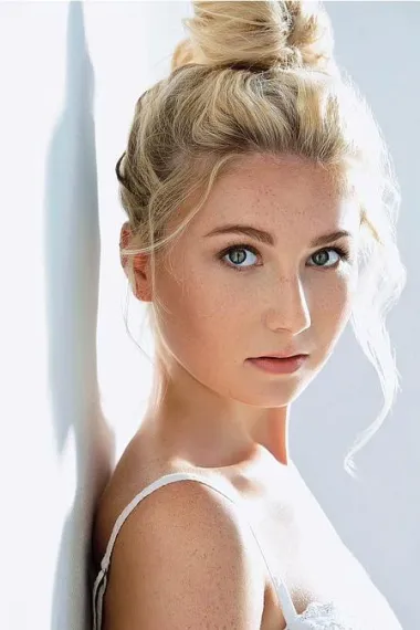 姬丽·卡特·威尔斯