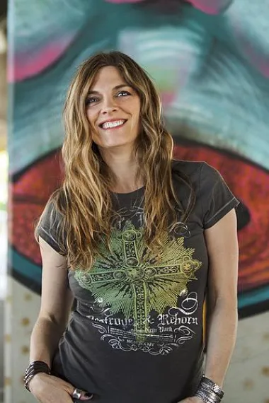 奥黛丽·坎明斯