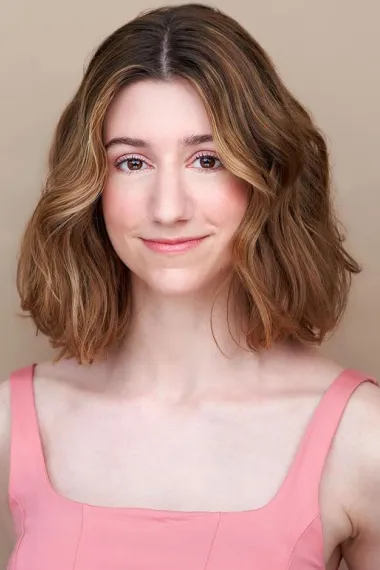 凯拉·贝雷吉扬