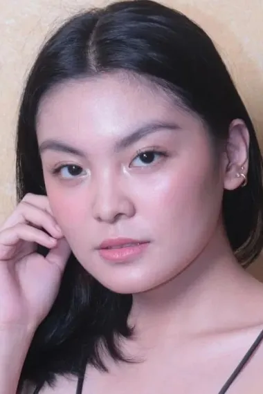 里诺亚·哈利利