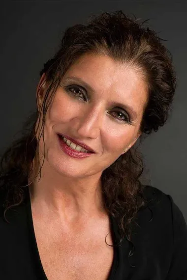 阿斯利·伊苏祖