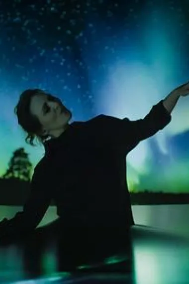 非凡的弗劳尔小姐 下载